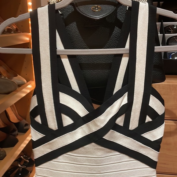 Herve Leger bandage dress black and white - Picture 4 of 9